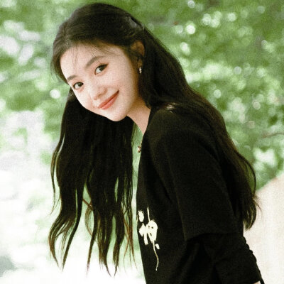 ❤️星星贩卖所❤️＃生命力女生头像 ​​​＃Wechat氛围感女头＃夏日头像＃自由感＃自然系＃蝴蝶女孩头像＃艺术感头像＃胶片感头像＃复古＃棕色系