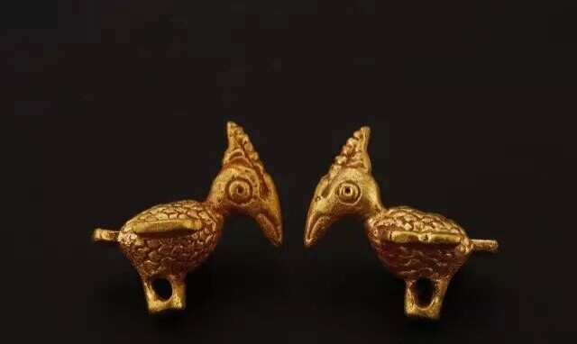 战国 金啄木鸟
观复博物馆藏
