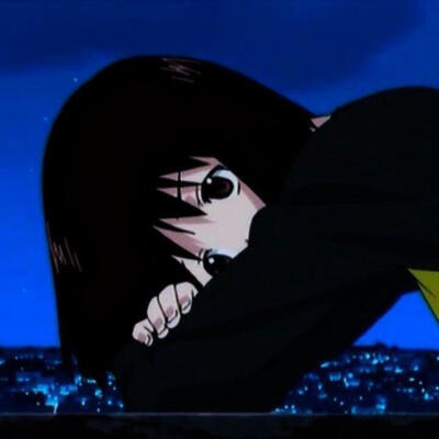 谎言的味道就像腐烂的白色桔梗