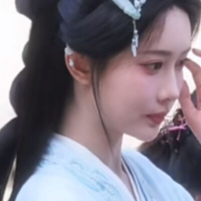 如果我眉宇间挂着孤独