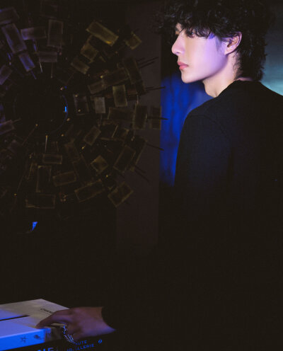 2025.7.13Q王一博香奈儿臻品珠宝活动