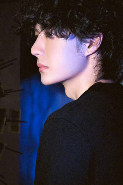 2025.7.13Q王一博香奈儿臻品珠宝活动