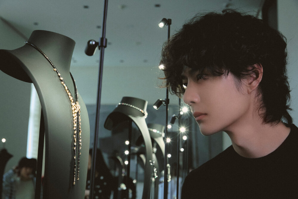 2025.7.13Q王一博香奈儿臻品珠宝活动