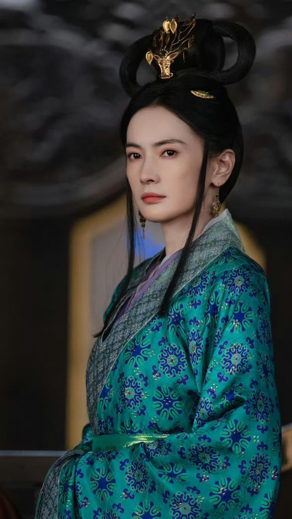 江湖夜雨十年灯 