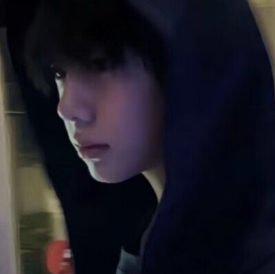 我们肘哥今天也狠狠装逼了