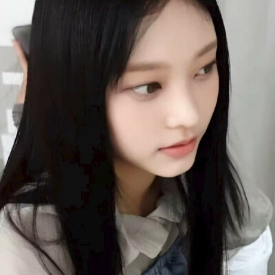 明明是我更可爱吧不许和她说话了