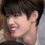 你喜欢小猪，不能只喜欢小猪可爱，你还要喜欢小猪的无理取闹，喜欢小猪爱哭，喜欢小猪打呼噜，喜欢小猪撒娇，喜欢小猪总把食物蹭得满身都是，喜欢小猪犯了错就躲进怀里装无辜，喜欢小猪黏着你寸步不离，喜欢小猪听不…