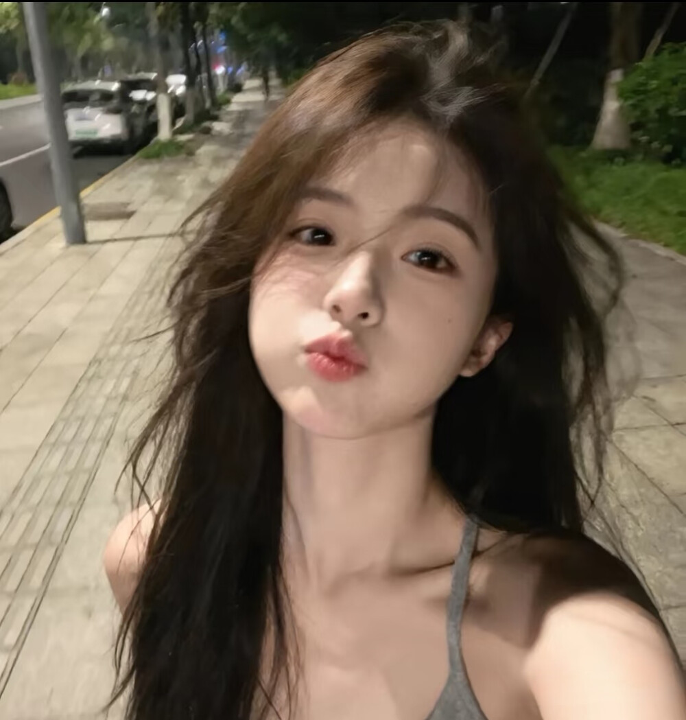 悄悄退场