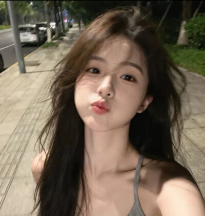 悄悄退场