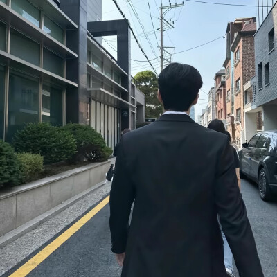 头像｜男生头像 来年幸福