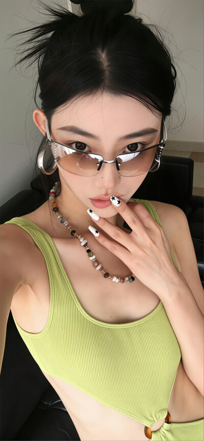 我是自愿哄老己开心的: ๑⁃̀⩊⁃́๑:zᶻ...