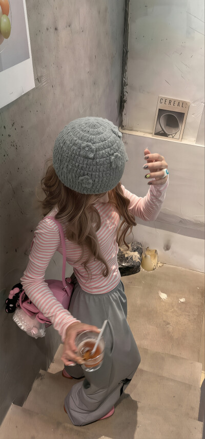 我是自愿哄老己开心的: ๑⁃̀⩊⁃́๑:zᶻ...