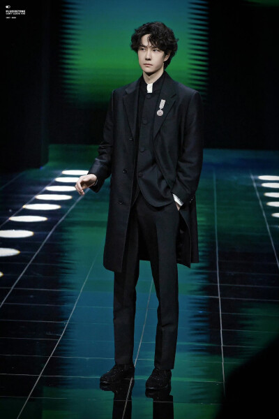 王一博(侵权删)