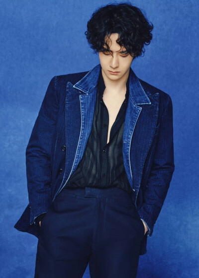 王一博(侵权删)