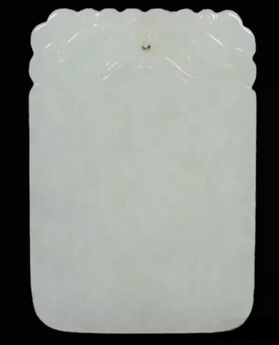 清代  白玉平安无事佩
观复博物馆藏
