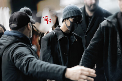 肖战 20260224 #肖战把机场走成秀场了
见水印