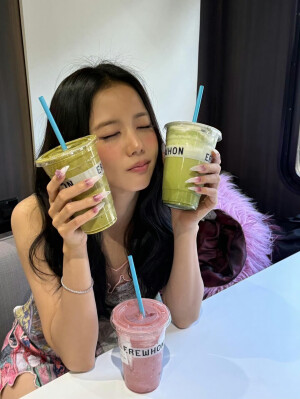 BY爱喝可乐的古娜小姐 韩国 金智秀