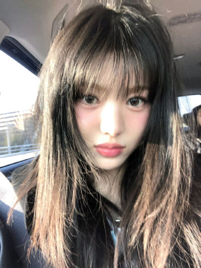 kiiikiii Sui李守彬