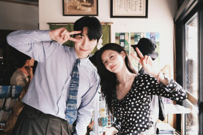 BY爱喝可乐的古娜小姐 韩国 爱情怎么翻译