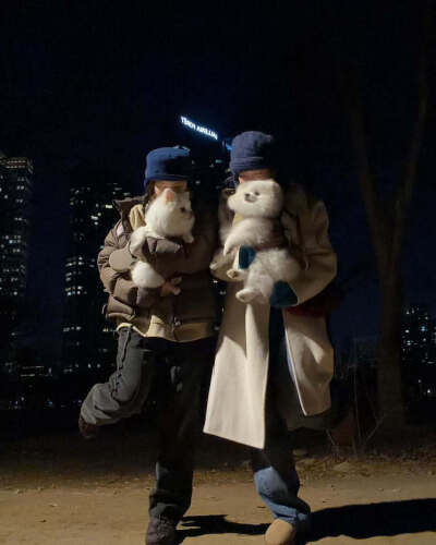 lia_loves___​​​