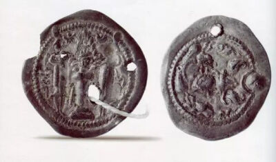 波斯萨珊王朝银币 
 遂溪县博物馆藏
