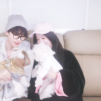 江湖夜雨十年灯
周翊然·包上恩