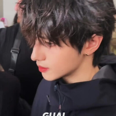 这张脸到底拿什么输