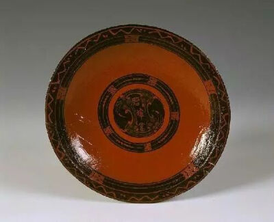 西汉 “君幸食”小漆盘  
湖南省长沙马王堆汉墓出土
湖南省博物馆藏
