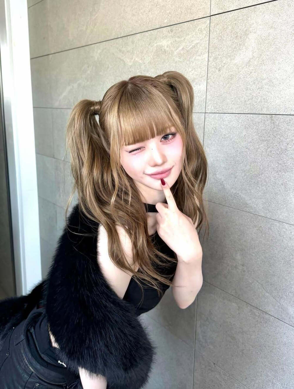 madein serina齐藤芹菜