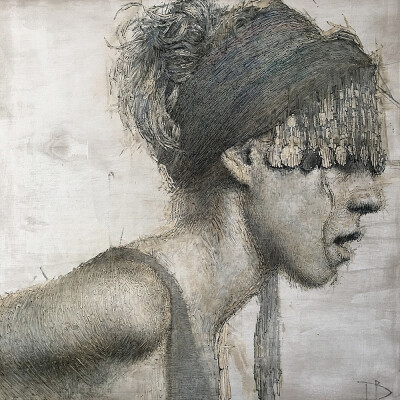 丹尼尔·比尔梅斯，这位在洛杉矶挥洒灵感的当代画家，总在画布上玩着奇妙的平衡术。他把现实主义揉进象征与抽象的漩涡，用指尖摩挲出的质感与眉目流转的神情，将寻常日子与奇幻想象织成同一片锦缎。他的画里，既有破…