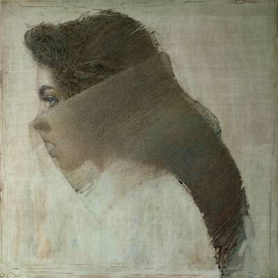 丹尼尔·比尔梅斯，这位在洛杉矶挥洒灵感的当代画家，总在画布上玩着奇妙的平衡术。他把现实主义揉进象征与抽象的漩涡，用指尖摩挲出的质感与眉目流转的神情，将寻常日子与奇幻想象织成同一片锦缎。他的画里，既有破…