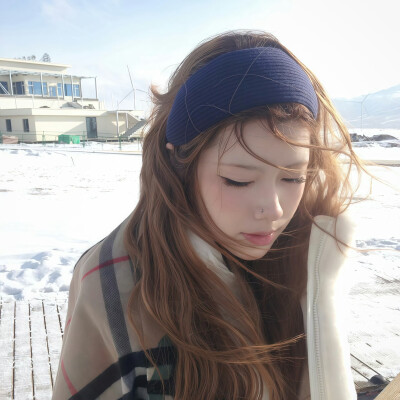 我默记这段路的苦楚 无非步步错步步悟 ​​​