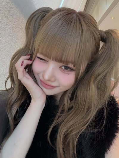 madein serina齐藤芹菜