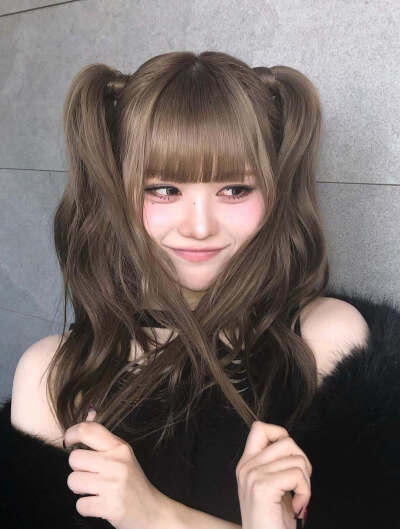 madein serina齐藤芹菜