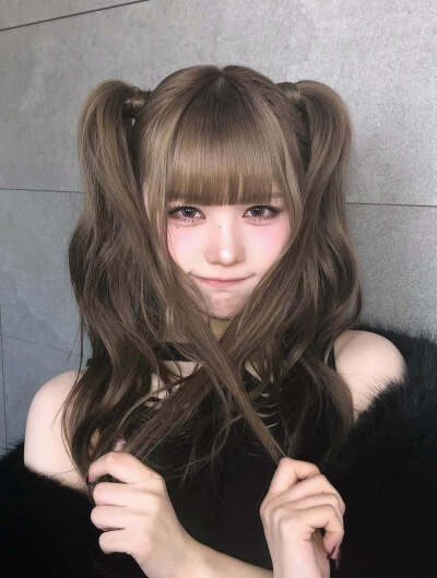 madein serina齐藤芹菜