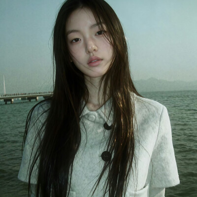 我默记这段路的苦楚 无非步步错步步悟 ​​​