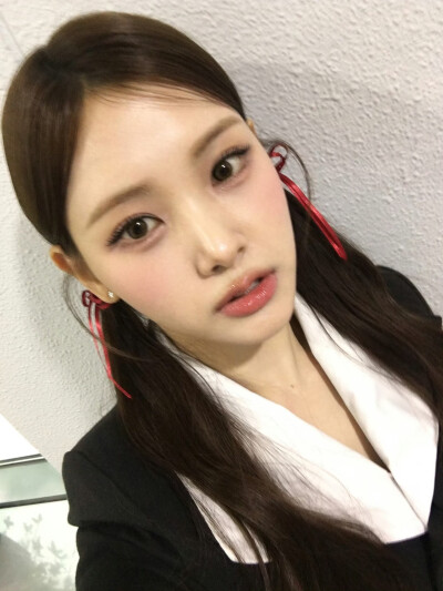 babydontcry yihyun曺彝晛