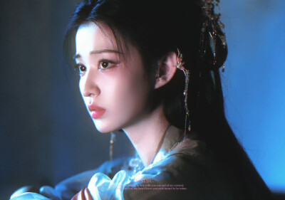 - 王楚然/ 庾晚音 。
#剧集成何体统# ​​​