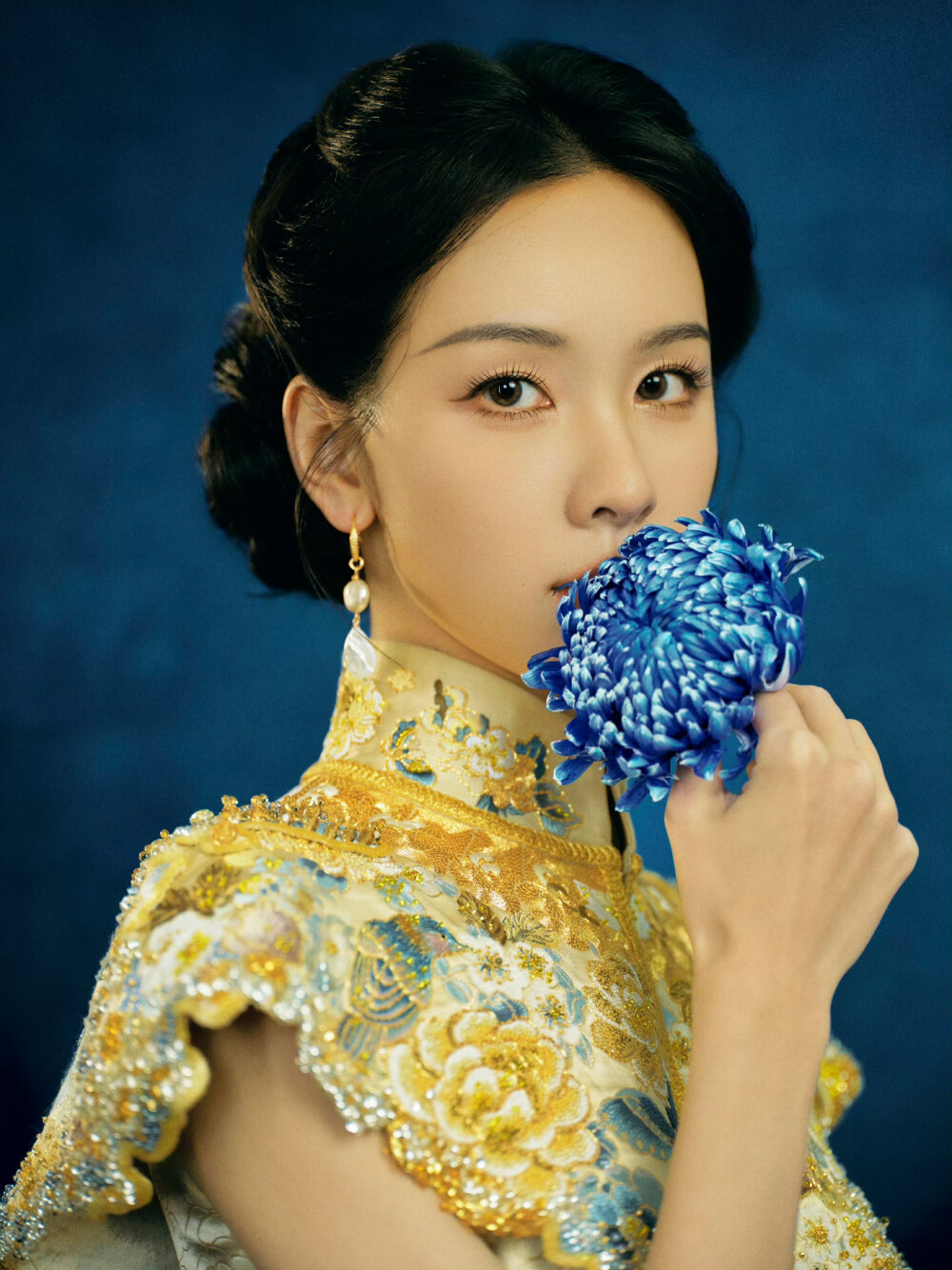 陈都灵