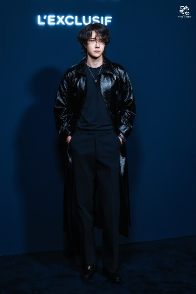 2025.8.14王一博香奈儿蔚蓝之夜