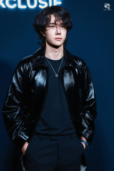 2025.8.14王一博香奈儿蔚蓝之夜