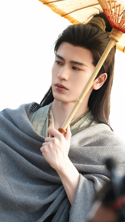 逐玉 谢征 张凌赫