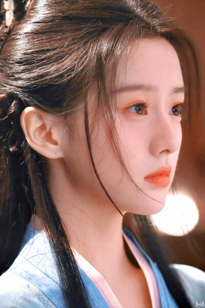 江湖夜雨十年灯 