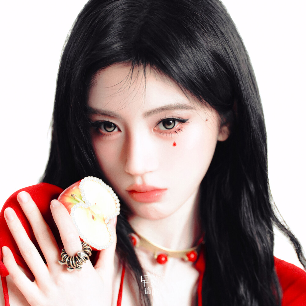 鞠婧祎