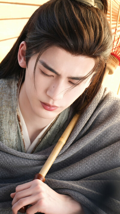 逐玉 谢征 张凌赫