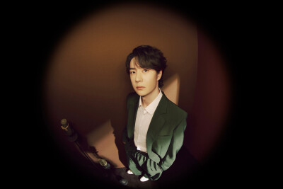 YIBO-OFFICIAL：
#YIBO MOMENT#
正月十五，元宵佳节✨
灯火可亲，阖家圆满，好运连绵！
祝大家元宵节快乐！@UNIQ-王一博 ​​​