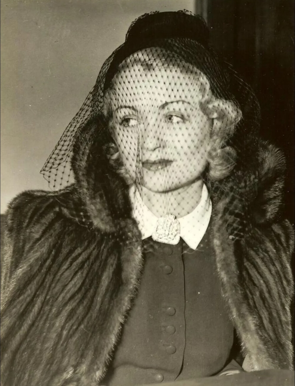 康斯坦斯·贝内特