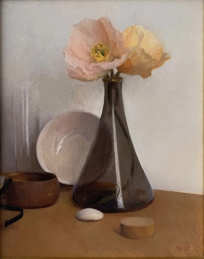 罗德里戈·马特奥是一位西班牙当代具象画家，以细腻而富有情绪张力的人物绘画而受到关注。他出生于西班牙，接受系统的学院派训练，在扎实的素描与油画基础之上发展出兼具古典结构与当代表达的个人风格。马特奥的创作…