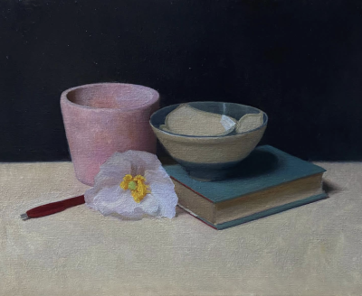 罗德里戈·马特奥是一位西班牙当代具象画家，以细腻而富有情绪张力的人物绘画而受到关注。他出生于西班牙，接受系统的学院派训练，在扎实的素描与油画基础之上发展出兼具古典结构与当代表达的个人风格。马特奥的创作…