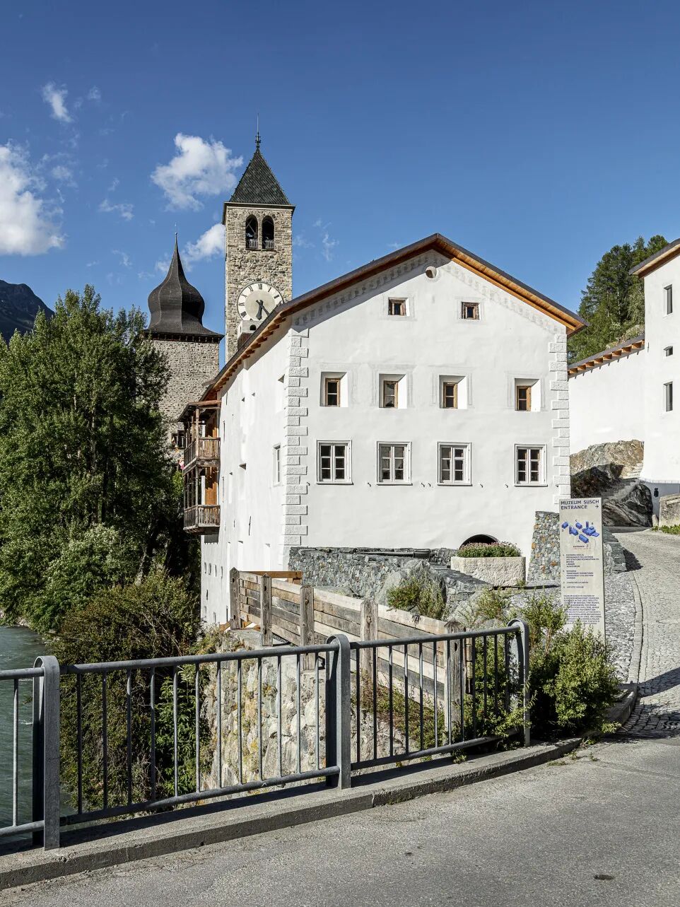 苏施美术馆 ©Muzeum Susch，Art Stations Foundation CH，摄影：Andrea Badrutt